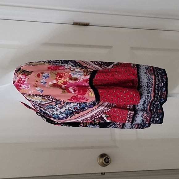 Bila Size S Tie Neckline Boho / Handkerchief Print Bell Sleeve Top, EUC - Picture 4 of 13